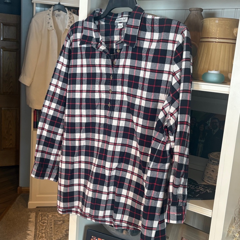 Coldwater Creek 3x Red and Black Plaid Shirt